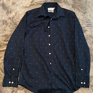 Men’s dress shirt